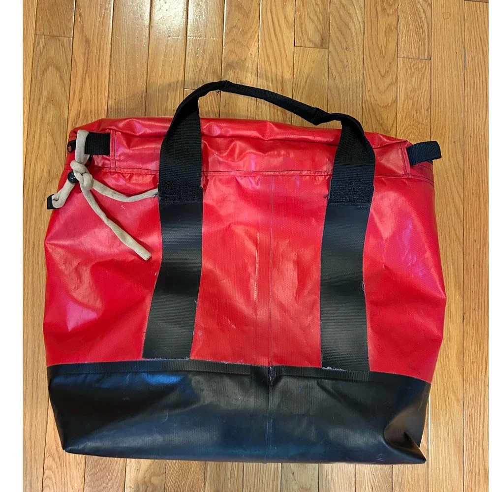 Rare Vintage L.L.Bean Red Waterproof Tote Bag Zip Top Large colab Seattle Sports